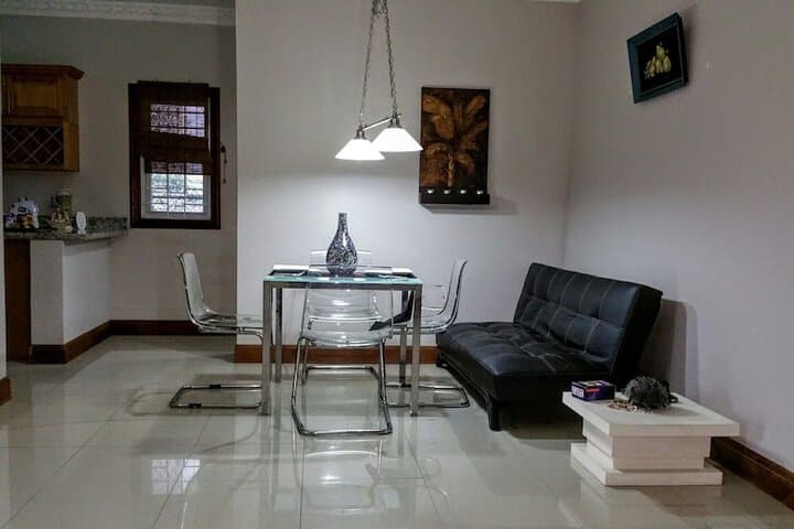 Modern London Decor Guest Apartments photo 2