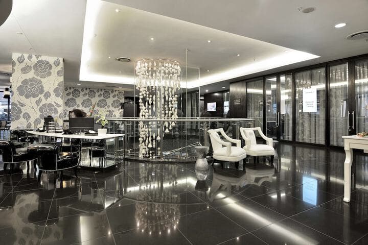DAVINCI Hotel on Nelson Mandela Square photo 5