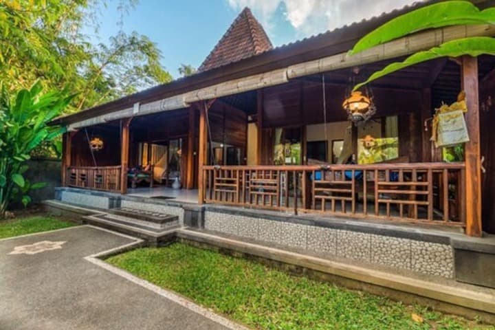 Sari Bamboo Villas photo 5