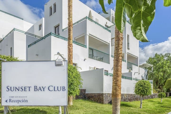 Sunset Bay Club photo 2