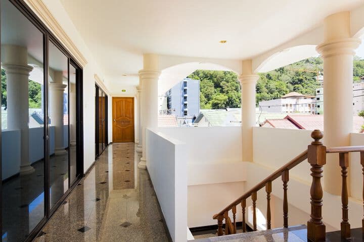 Royal Prince Residence photo 5