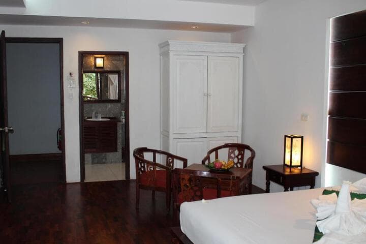 Capital Hotel photo 5