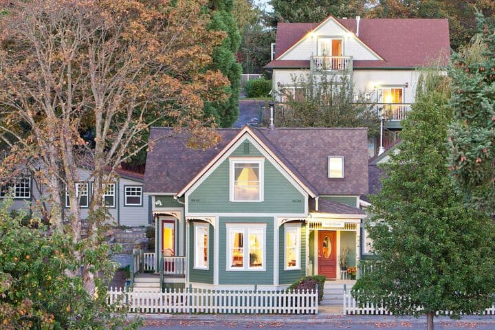 Tucker House Inn photo 4