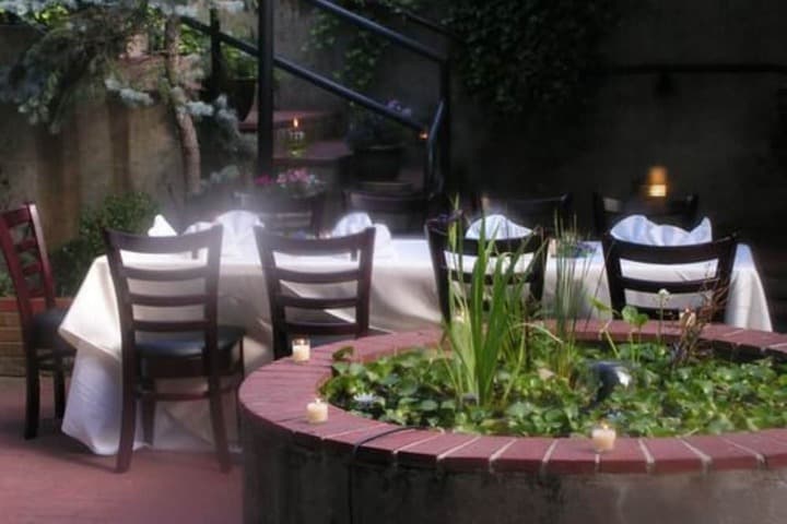 Ironclad Inn & Bourbon Room photo 3