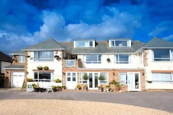 Watersedge Guest House photo 2
