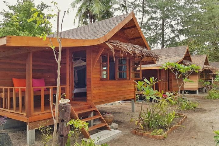 Lipe Beach Resort photo 3
