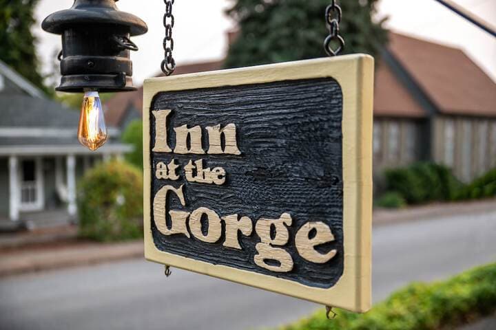 Inn at the Gorge photo 3