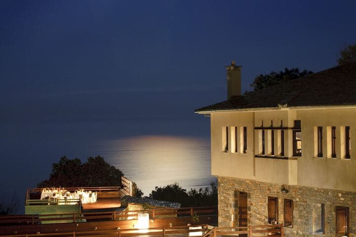 12 Months Luxury Resort photo 3