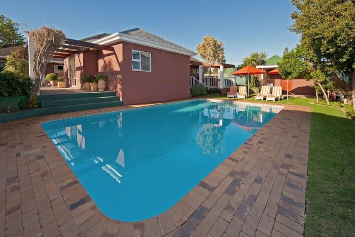 Brown Jug Guest House photo 3