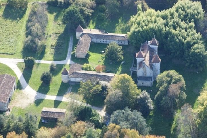 Château des Salles photo 2