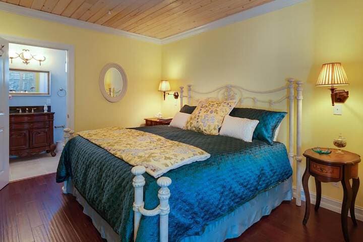 Seaglass Inn photo 2