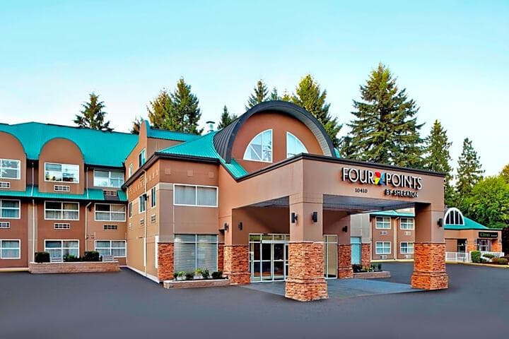 Four Points by Sheraton Surrey photo 1