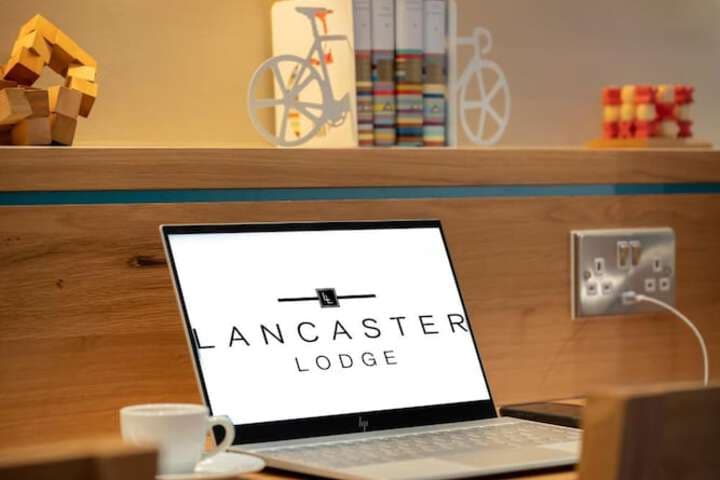 Lancaster Lodge photo 2