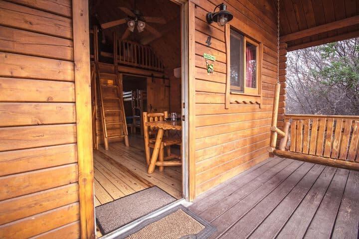 Katies Cozy Cabins photo 4