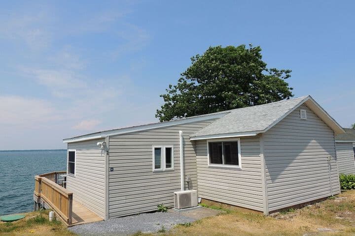 Angel Rock Waterfront Cottages&Vacation Homes photo 3