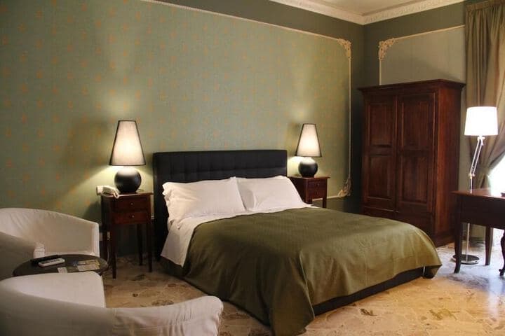 Ducezio Palace destination view