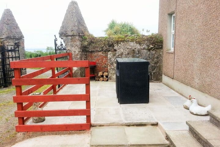 Burleigh House photo 3