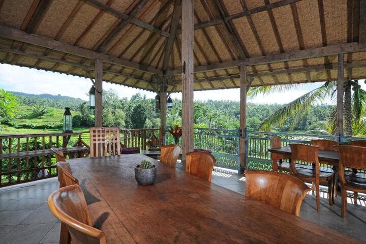 Bali Lush photo 3