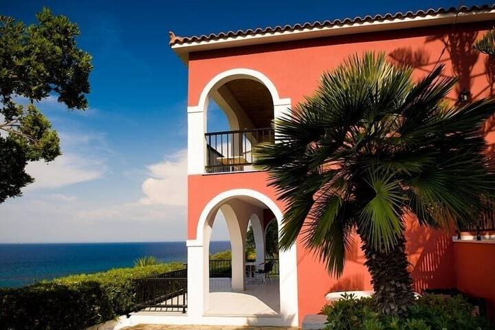 Villa Levante photo 2