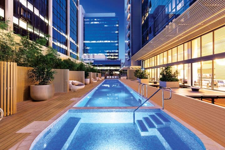 SKYE Hotel Suites Parramatta photo 4