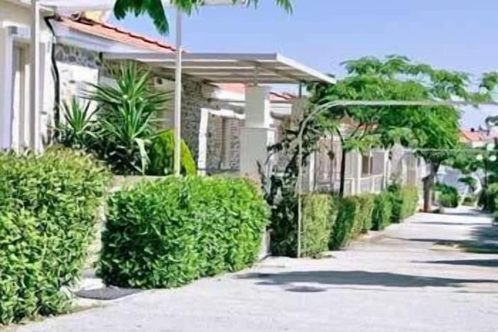 Oikies Small Elegant Houses photo 3