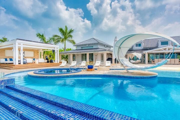 Villa Cest La Vie photo 4