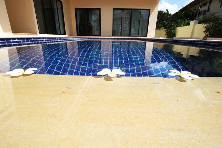 Bang Saray Pool Villa by Pattaya Sunny Rentals photo 4