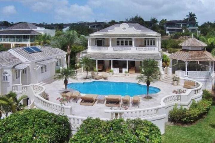 Half Century House photo 3