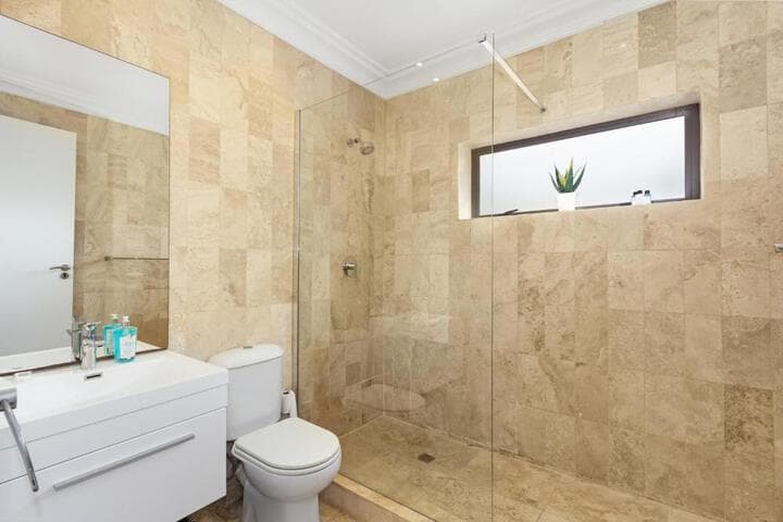 OCEAN BREEZE SUNSET BEACH Cape Town photo 5
