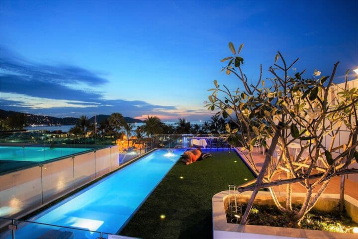 BearPacker Patong Hostel photo 3