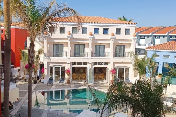 Plaza Beach House photo 5
