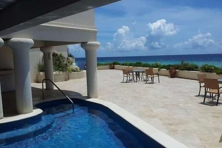 South Ocean Villa 402 photo 5