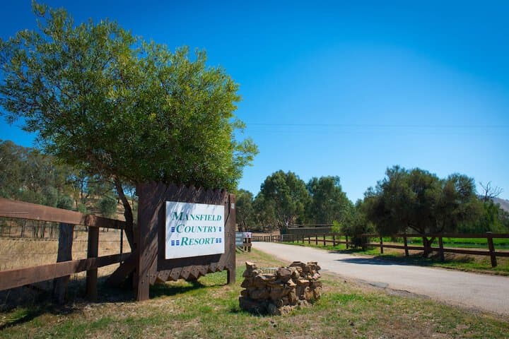 Howes Creek destination view