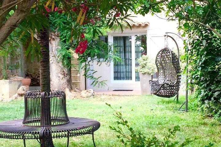 Clos de la Colombe photo 2