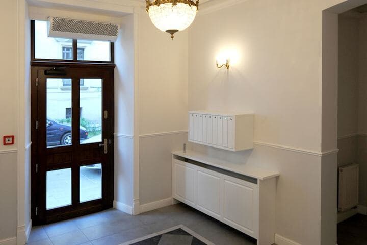 Crystal Suites Old Town photo 4