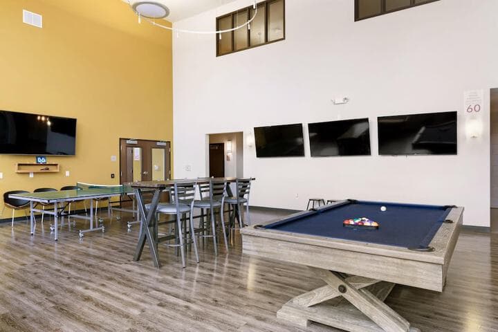 Kasa Pet Friendly Nearby Local Eateries Milwaukee photo 3