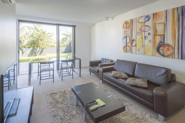 Eastwood Apartments photo 4