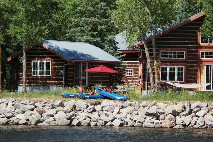 Riverside Meadows Cabins photo 2