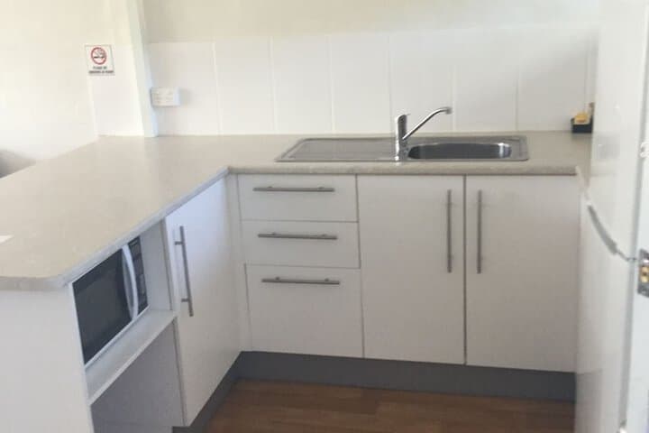 Bathurst Studio Apartments photo 4