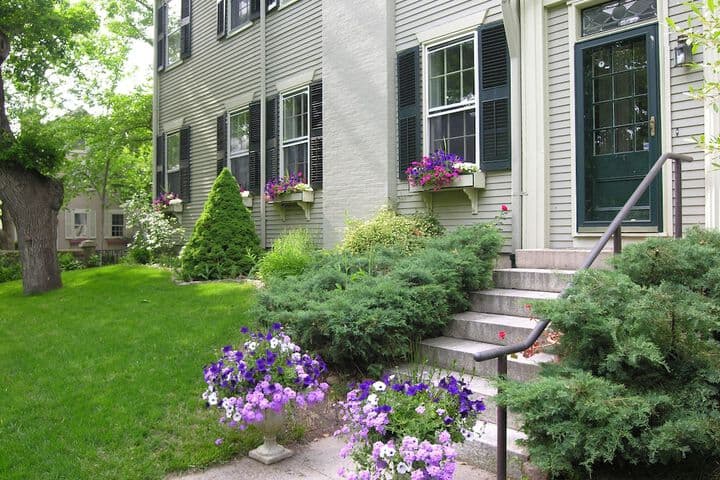 Delano Homestead Bed & Breakfast photo 3