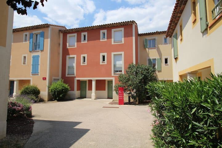 AppartHotel Garden & City Rousset photo 4