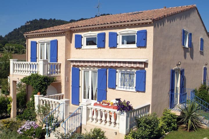 Domaine du Clos des Oliviers photo 2