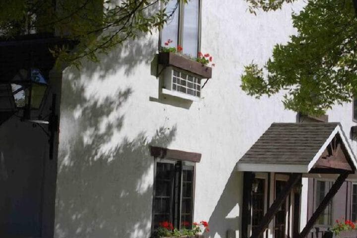Settlement Courtyard Inn & Lavender Spa photo 2
