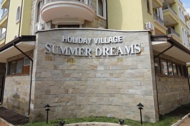 Summer Dreams photo 3