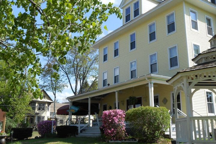 Lakeview Inn photo 1