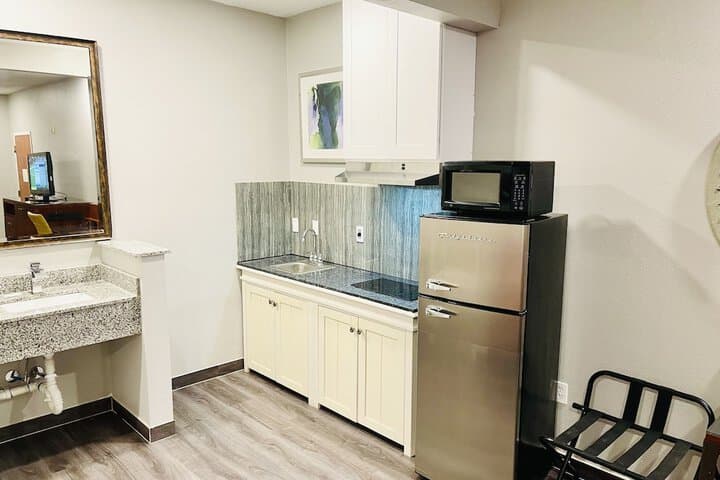 Americas Best Value Inn La Porte photo 4