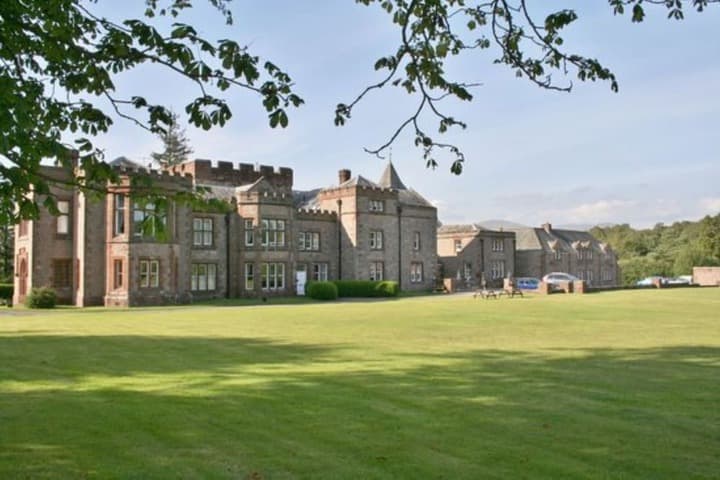 Irton Hall photo 4