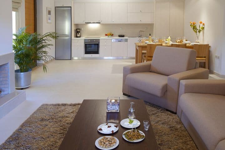 Ikia Luxury Homes Eco photo 4