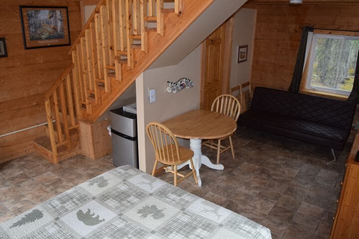 Caribou Cabins photo 5
