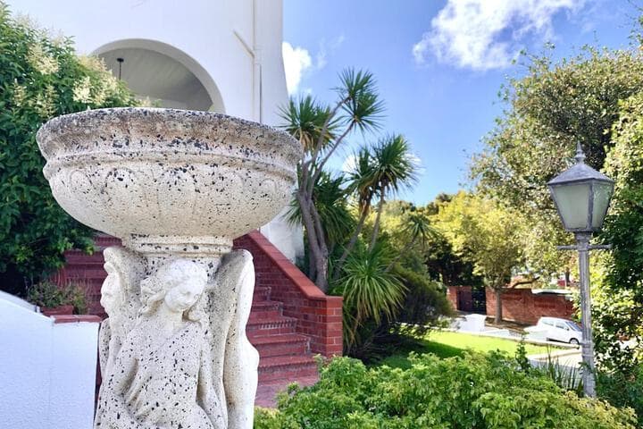 Abbey Manor Luxury Guesthouse photo 4